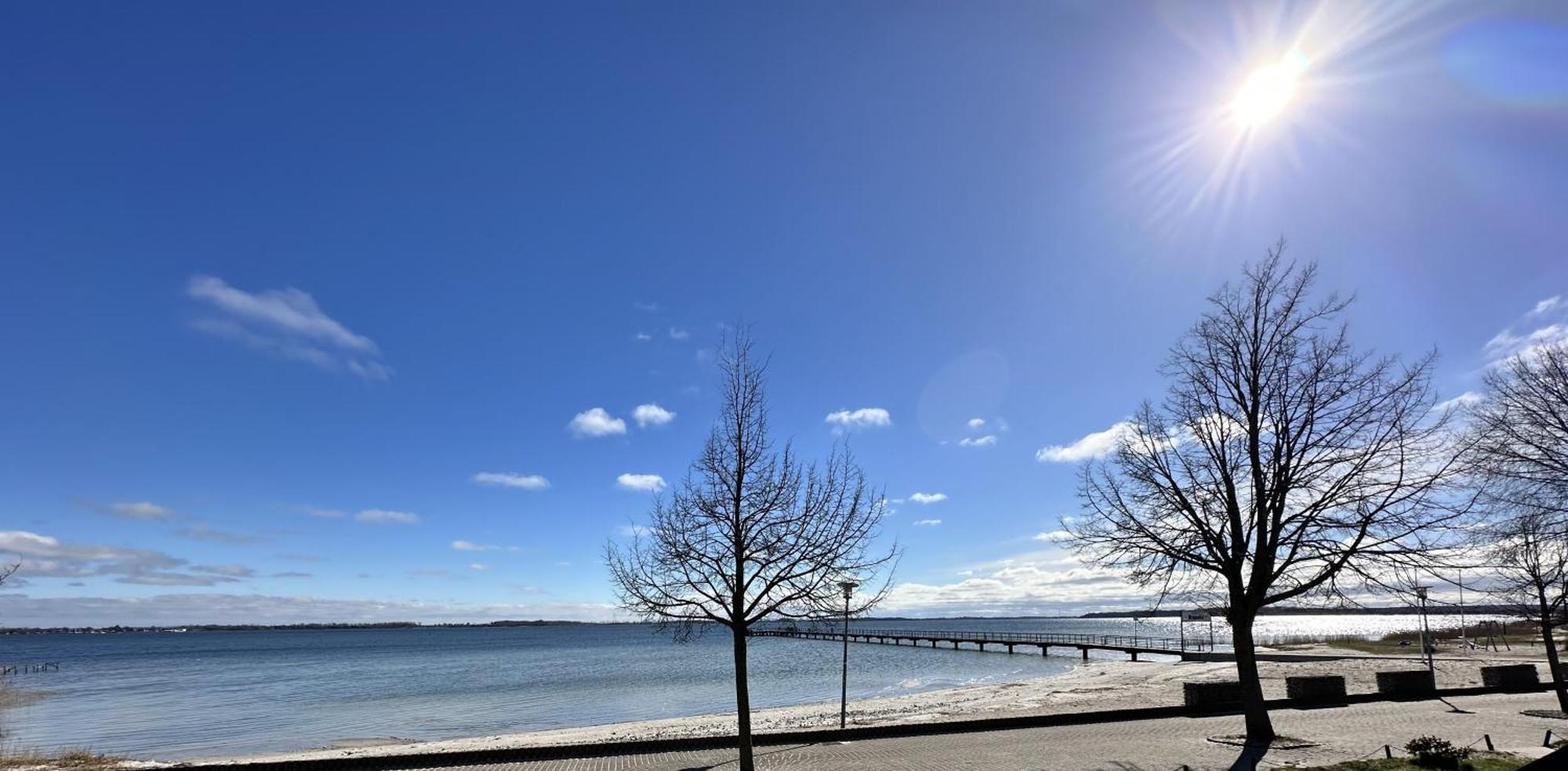 App 8O Grosser Tag Am Meer Mit Wasserblick Dranske Luaran gambar