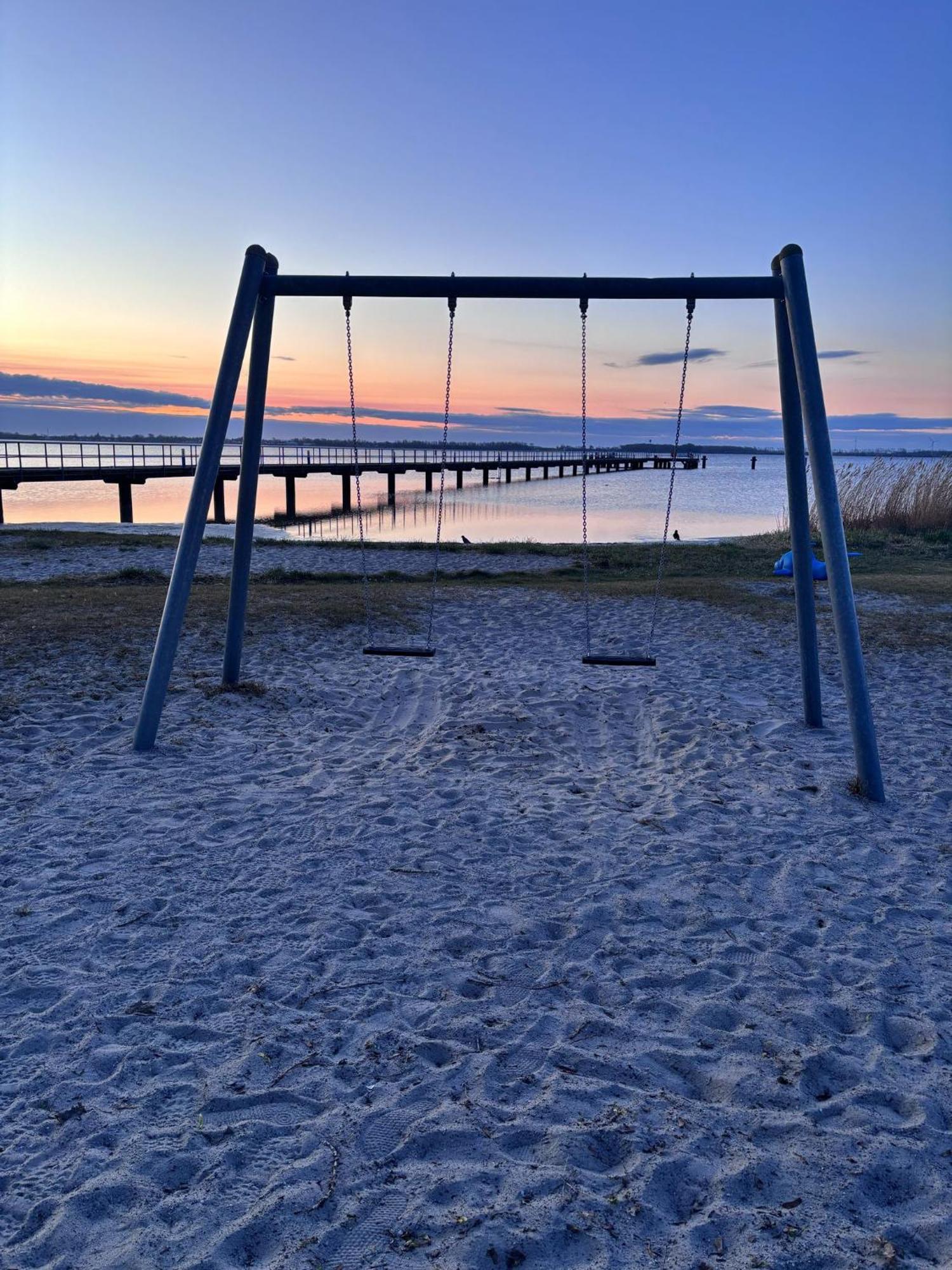 App 8O Grosser Tag Am Meer Mit Wasserblick Dranske Luaran gambar